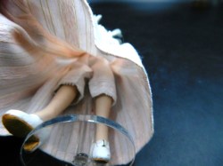6 inch porc dollhouse lot 3 view
